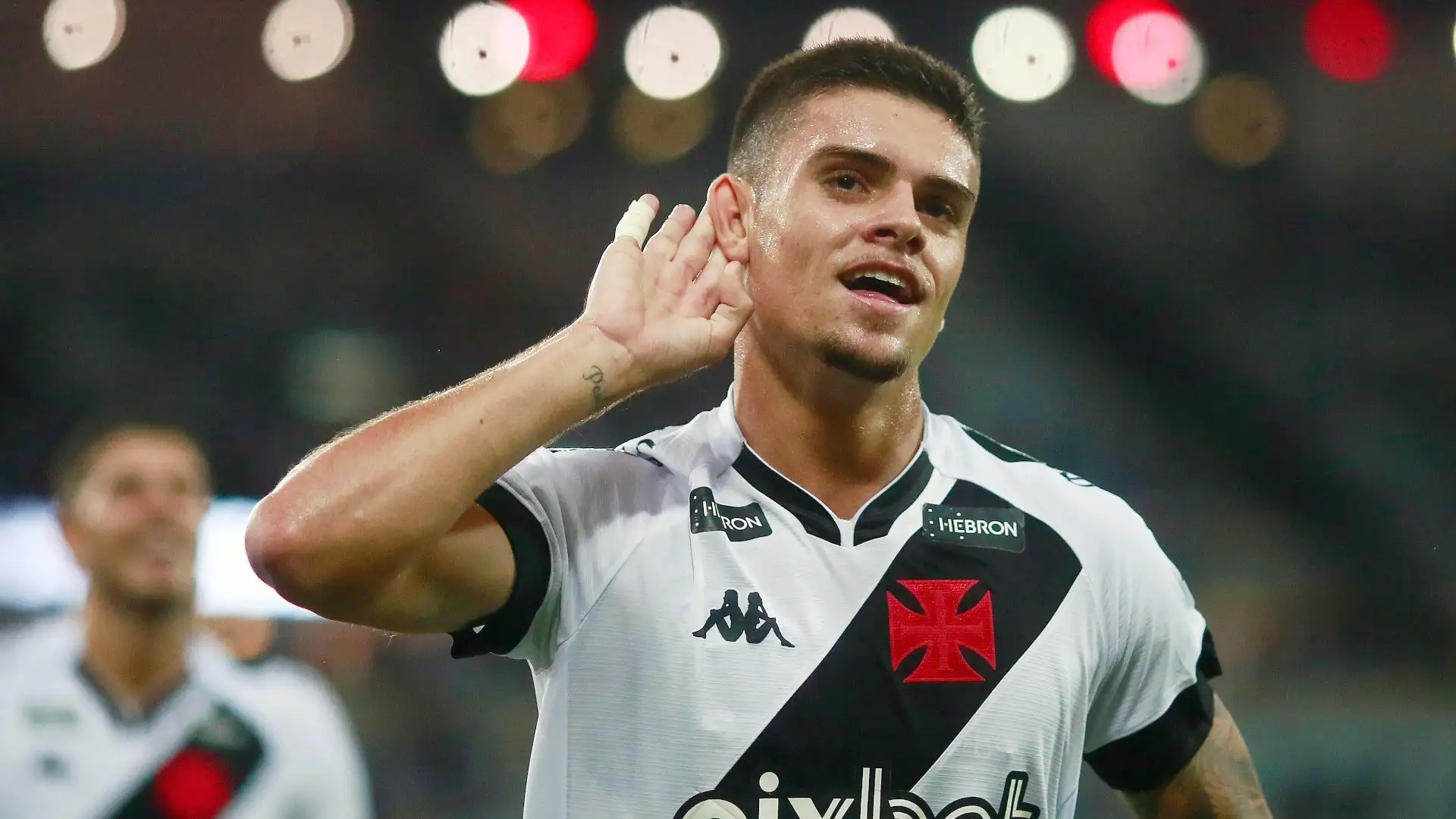 Gabriel Pec desperta interesse do Bahia além do Cruzeiro na briga pela contratação